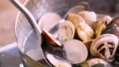 吹牛吃瓜的视频,揭秘网络短视频背后的娱乐真相